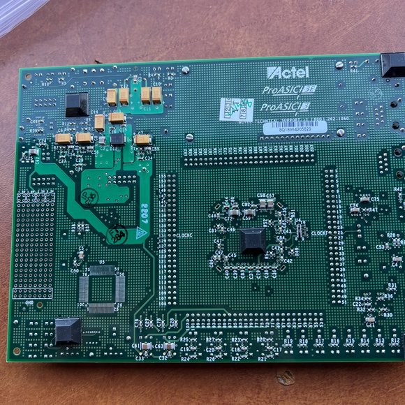 Actel A3PE-A3P-EVAL-BRD1 REV.3‎ Board - Picture 5 of 11